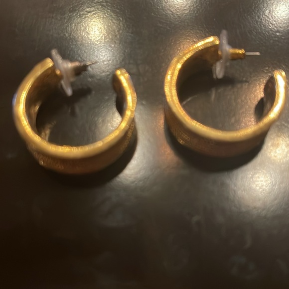 Earrings- 3 pair of gold tone earrings-hoops, long figure 8, & triangle shaped. - Picture 4 of 6